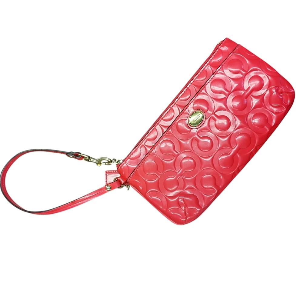 COACH  Signature Stitch Pomegranate Patent Leather Wristlet/Wallet clutch